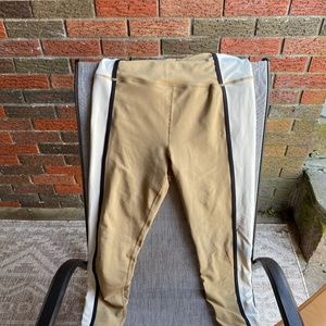 Sage Collective Leggings